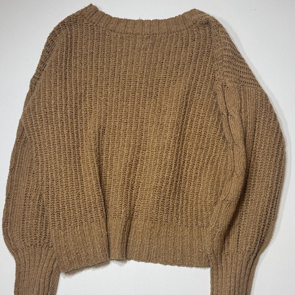 SO V-Neck Chunky Sweater in Camel Brown - Picture 4 of 4